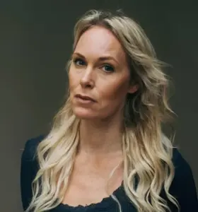 Josefine Klougart