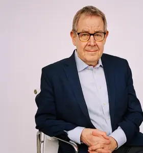 Poul Nyrup - Poul Nyrup Rasmussen i samtale med Maria Clement Hagstrup og Poul Duedahl om liv, politik, tab og nye veje frem.