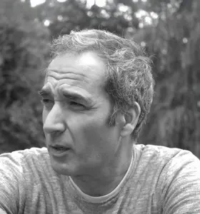 Mikael Rothstein