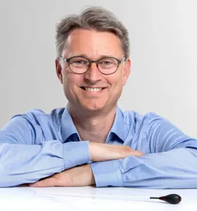 Peter Ettrup Larsen