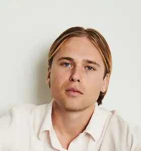 Victor Boy Lindholm