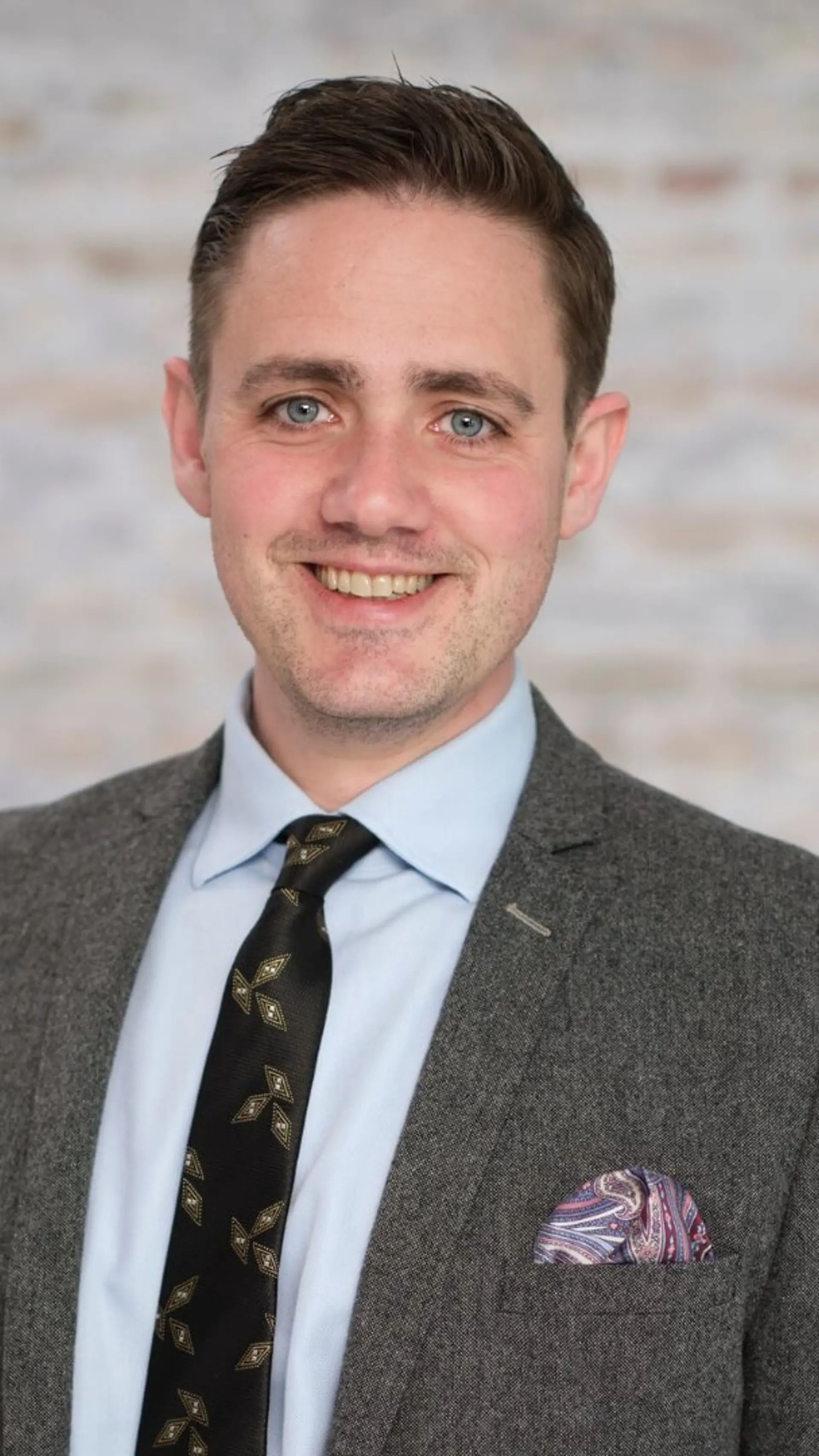 Christian Egander Skov - <p>Historiker, forfatter og samfundsdebattør med skarpe analyser af folkelighed, demokrati, kultur og samtidens idékampe.</p>
