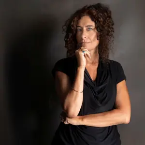 Roxana Kia